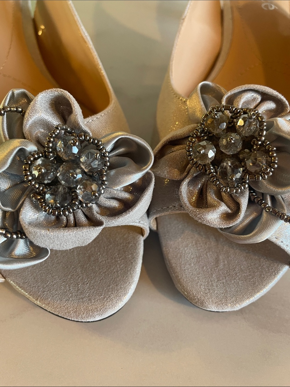 J. Renee Silver Leonelle 11 Wide